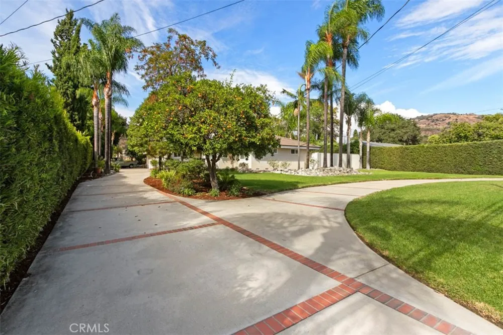 1145 E Sierra Madre Avenue Glendora, CA 91741