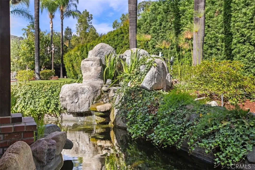 1145 E Sierra Madre Avenue Glendora, CA 91741
