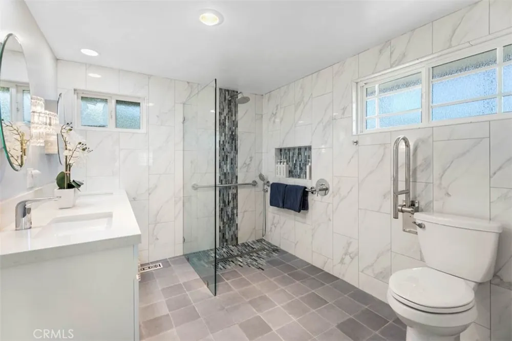 1145 E Sierra Madre Avenue Glendora, CA 91741