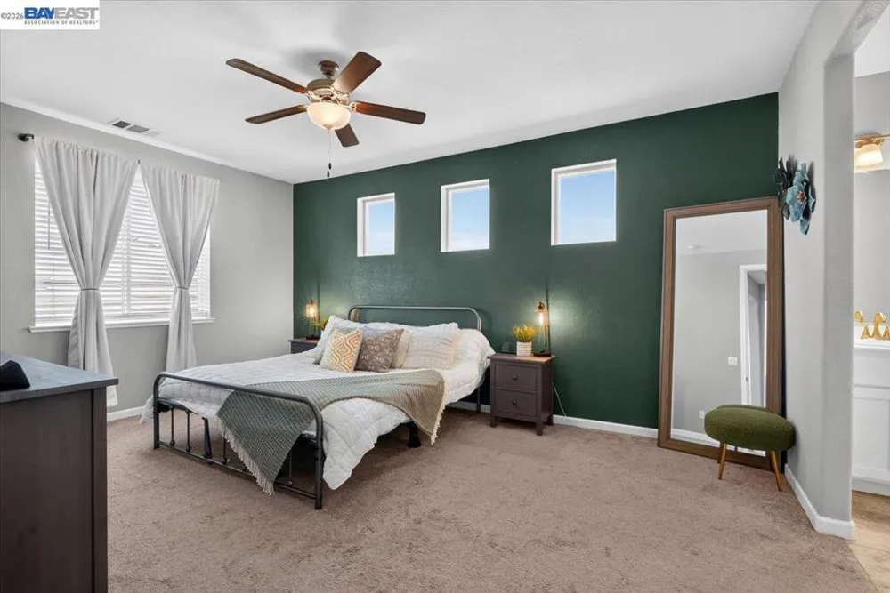 1589 Friendly Manteca, CA 95337