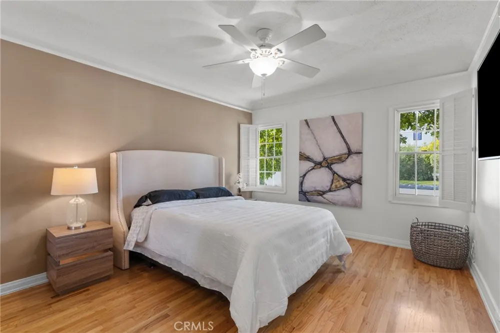4814 Lemona Avenue Sherman Oaks, CA 91403