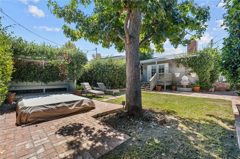 4814 Lemona Avenue Sherman Oaks, CA 91403