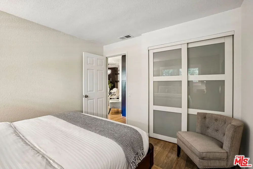 685 Ashurst Court #203 Palm Springs, CA 92262