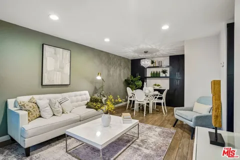 685 Ashurst Court #203