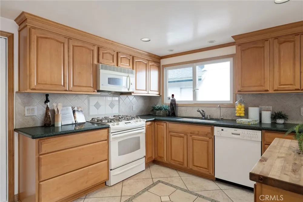 3420 W 229th Street Torrance, CA 90505
