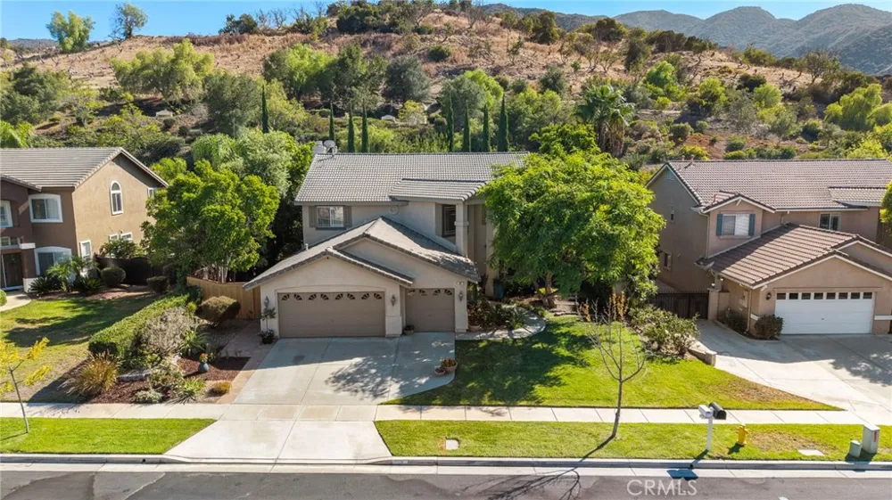 880 Shepard Crest Drive Corona, CA 92882