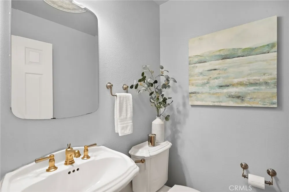 880 Shepard Crest Drive Corona, CA 92882