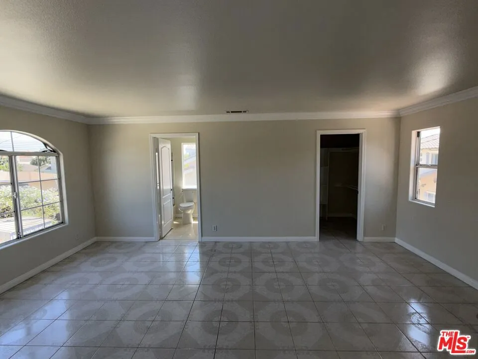 5066 Sultana Avenue Temple City, CA 91780