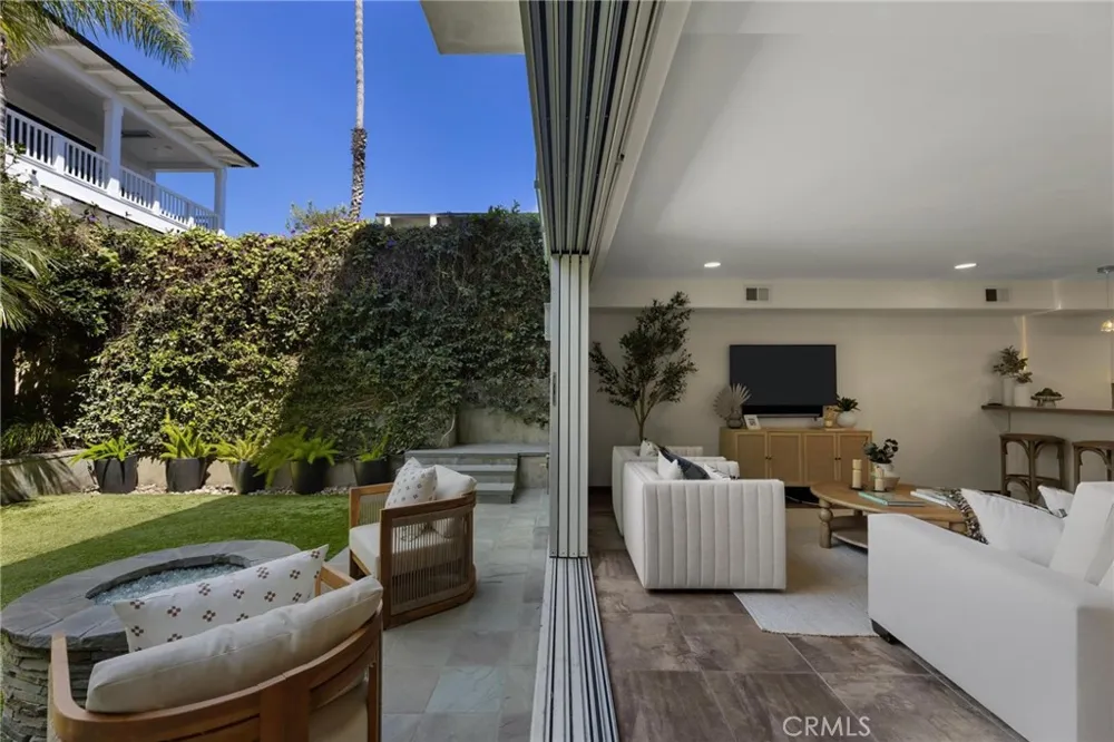 721 12th Street Manhattan Beach, CA 90266