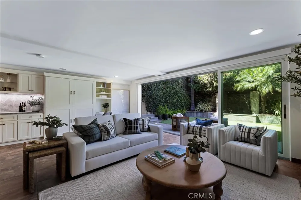 721 12th Street Manhattan Beach, CA 90266