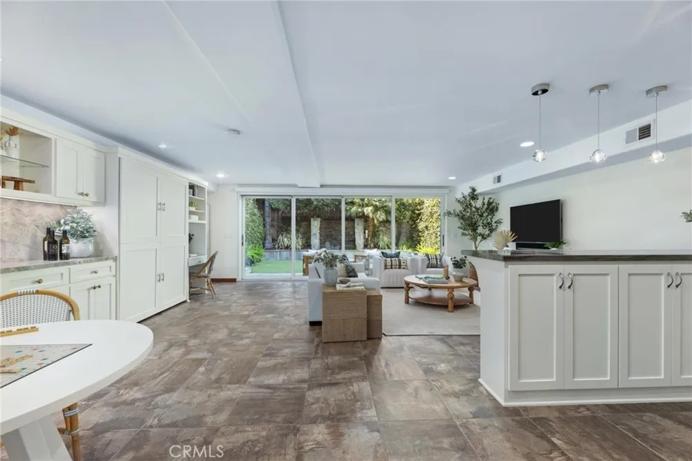 721 12th Street Manhattan Beach, CA 90266