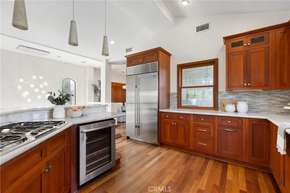 721 12th Street Manhattan Beach, CA 90266