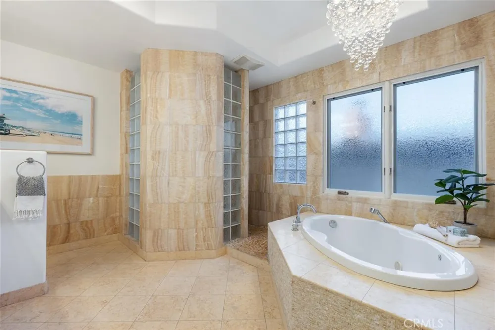 721 12th Street Manhattan Beach, CA 90266