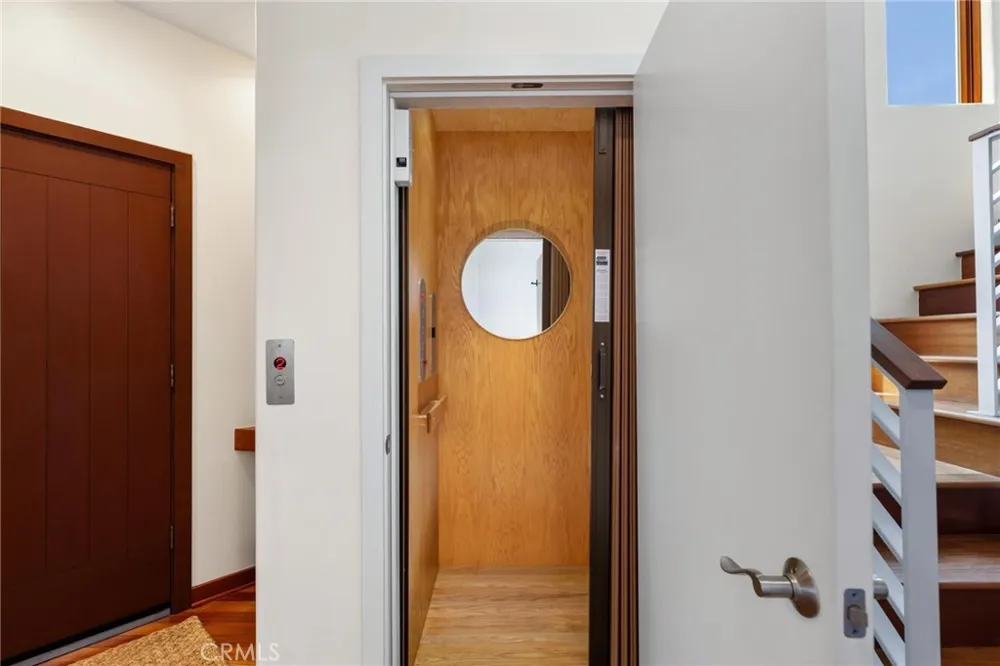 721 12th Street Manhattan Beach, CA 90266