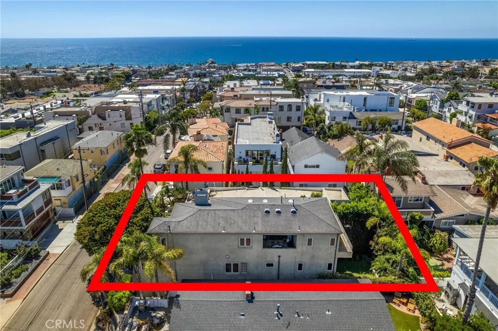 721 12th Street Manhattan Beach, CA 90266