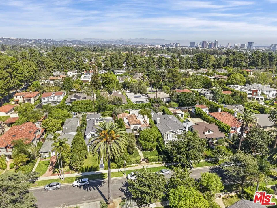 423 22nd Street Santa Monica, CA 90402