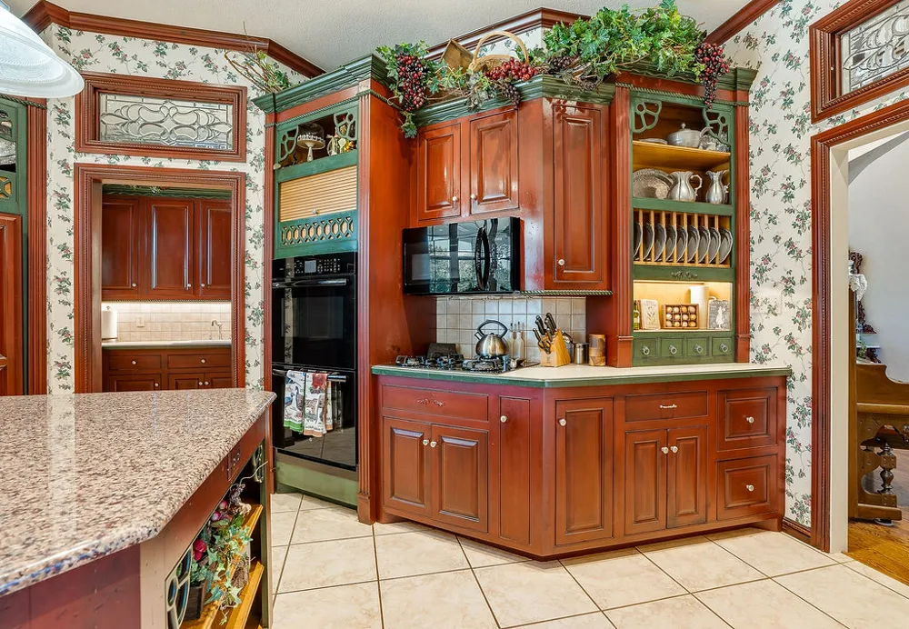 1009 SE County Road Ada, OK 74820