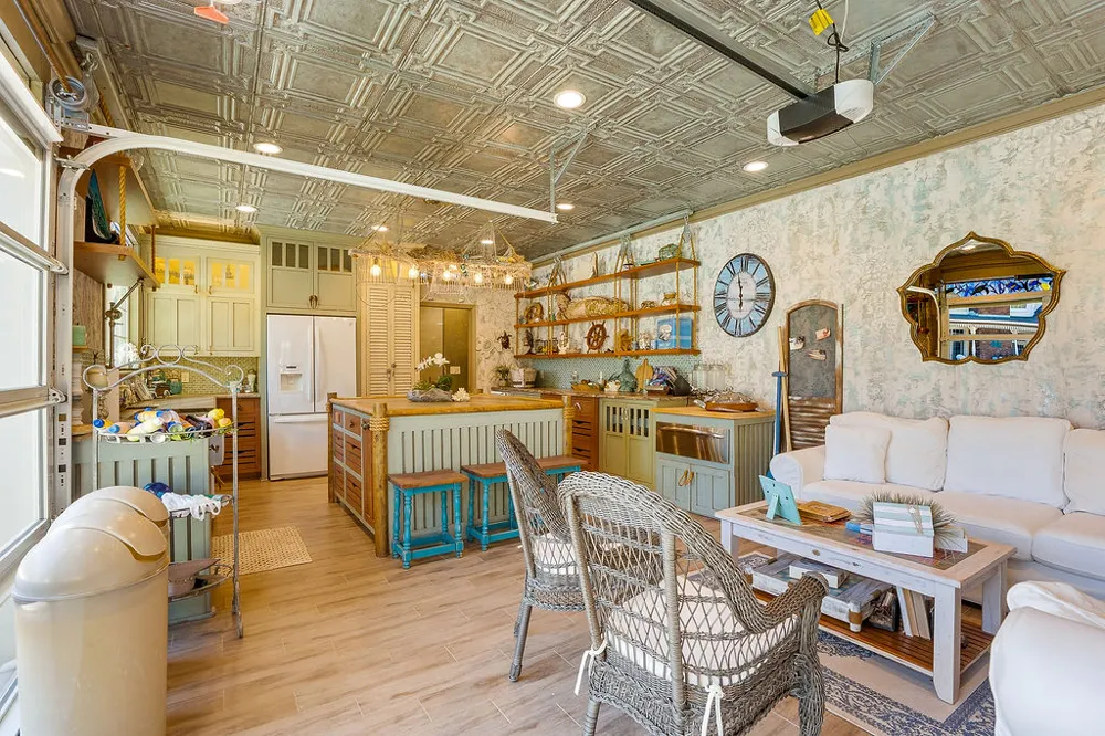 1009 SE County Road Ada, OK 74820