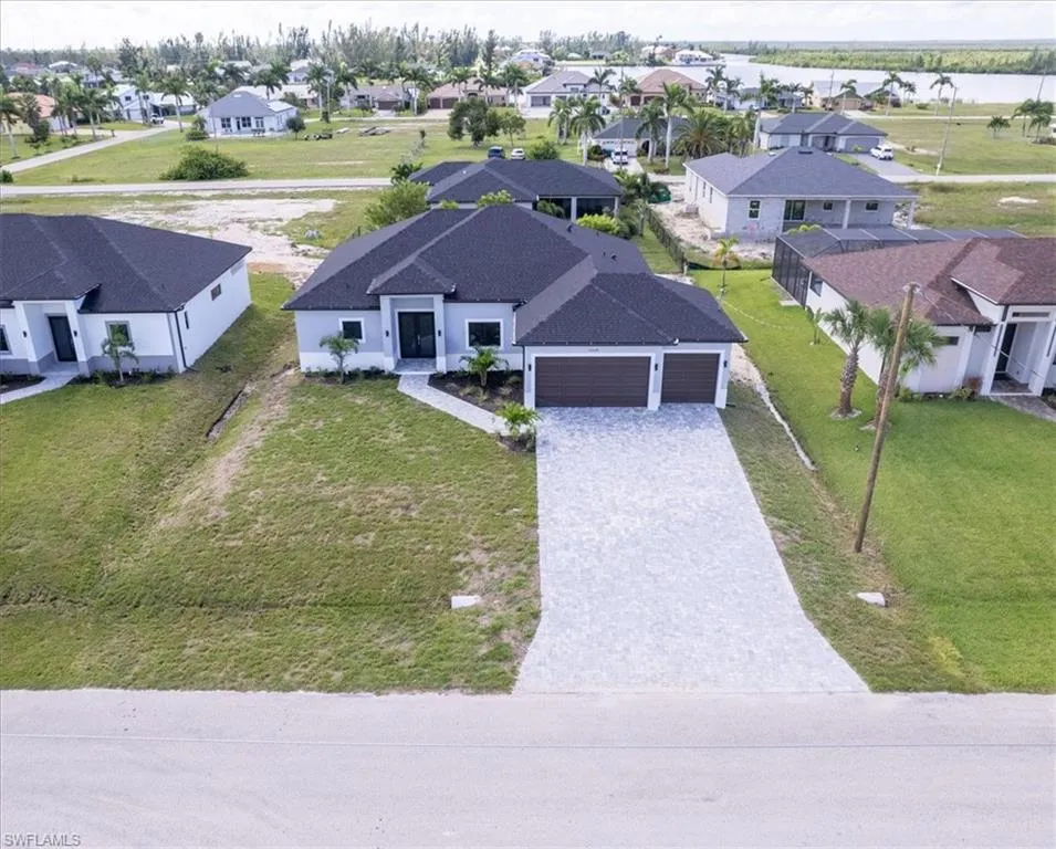 4308 NW 27th Lane Cape Coral, FL 33993