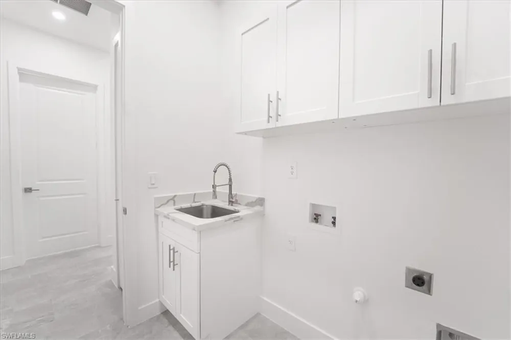 4308 NW 27th Lane Cape Coral, FL 33993