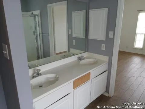8851 Star Creek Dr San Antonio, TX 78251