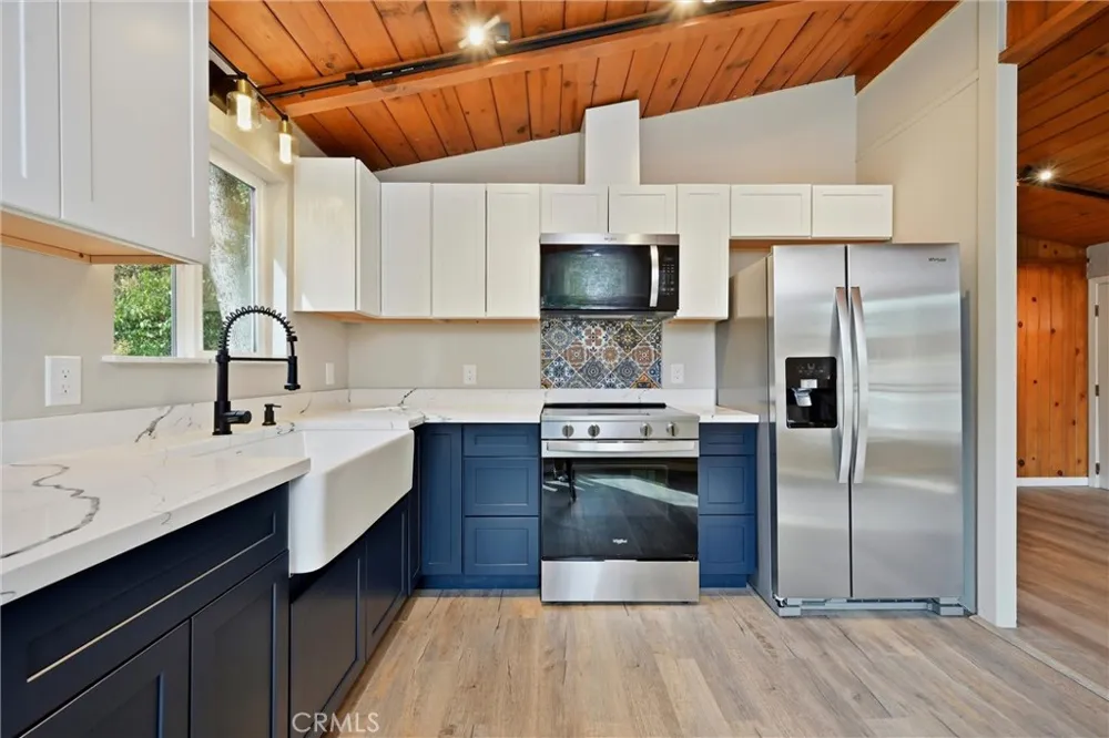 4275 Cedar Clearlake, CA 95422