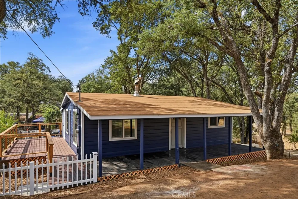 4275 Cedar Clearlake, CA 95422
