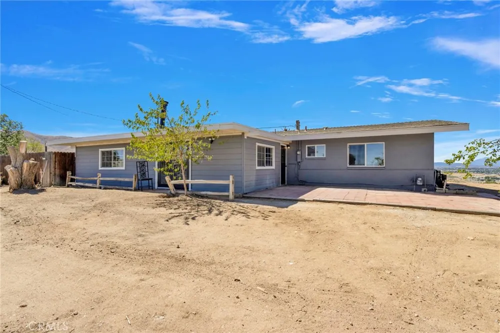 10274 Merino Avenue Apple Valley, CA 92308