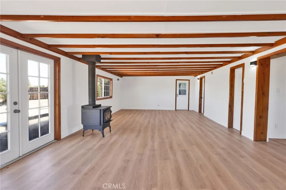 10274 Merino Avenue Apple Valley, CA 92308