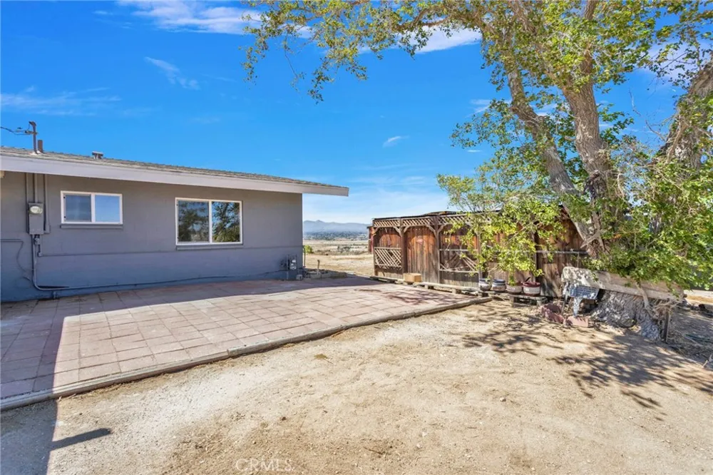 10274 Merino Avenue Apple Valley, CA 92308