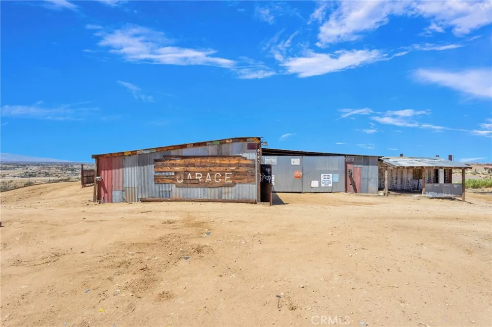 10274 Merino Avenue Apple Valley, CA 92308