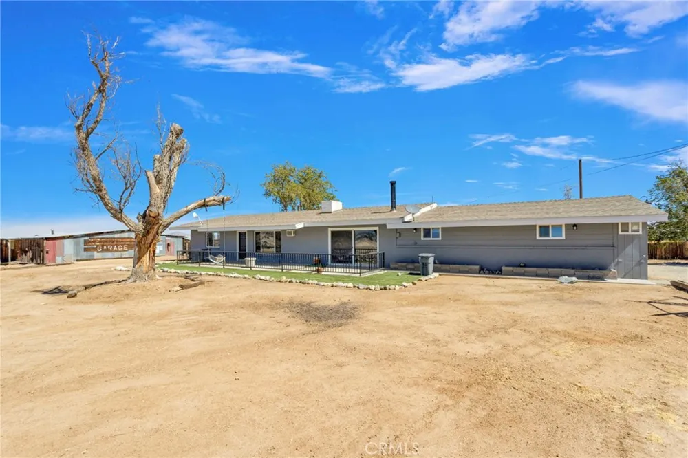 10274 Merino Avenue Apple Valley, CA 92308
