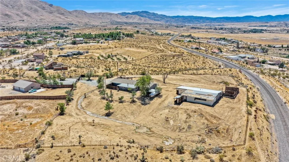 10274 Merino Avenue Apple Valley, CA 92308