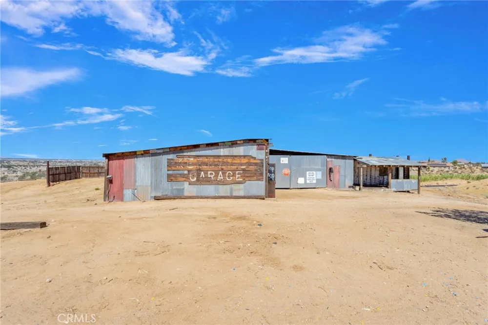 10274 Merino Avenue Apple Valley, CA 92308