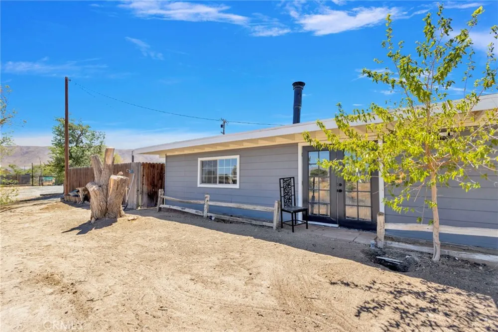 10274 Merino Avenue Apple Valley, CA 92308