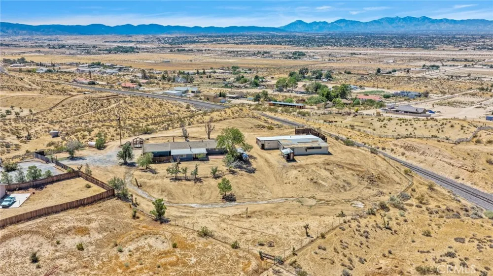10274 Merino Avenue Apple Valley, CA 92308