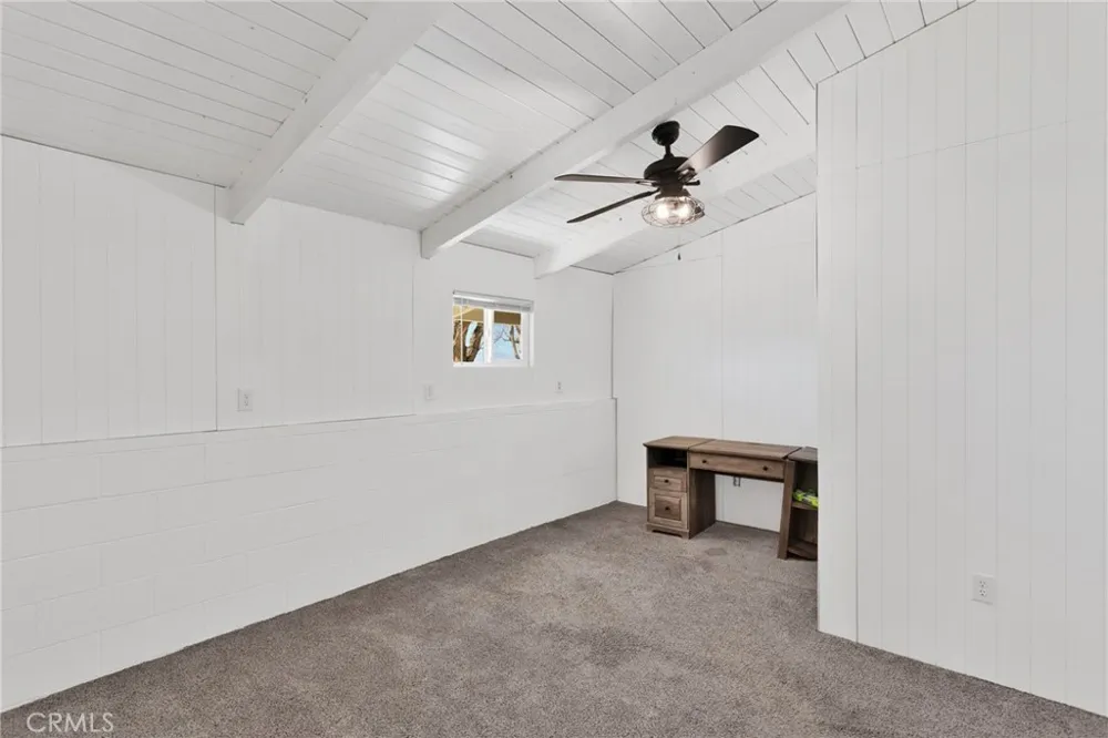 10274 Merino Avenue Apple Valley, CA 92308