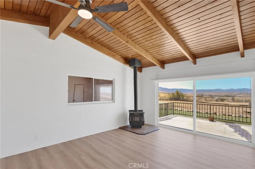 10274 Merino Avenue Apple Valley, CA 92308