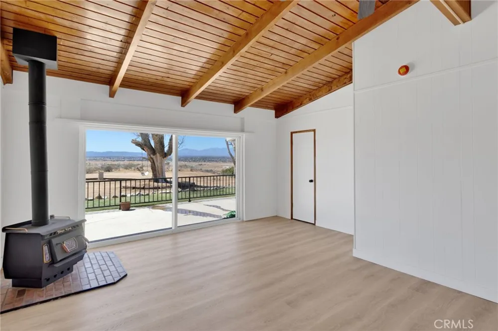10274 Merino Avenue Apple Valley, CA 92308
