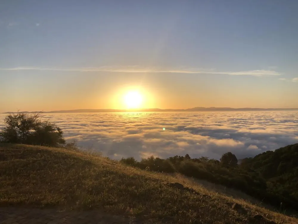 17599 Montebello Road Cupertino, CA 95014