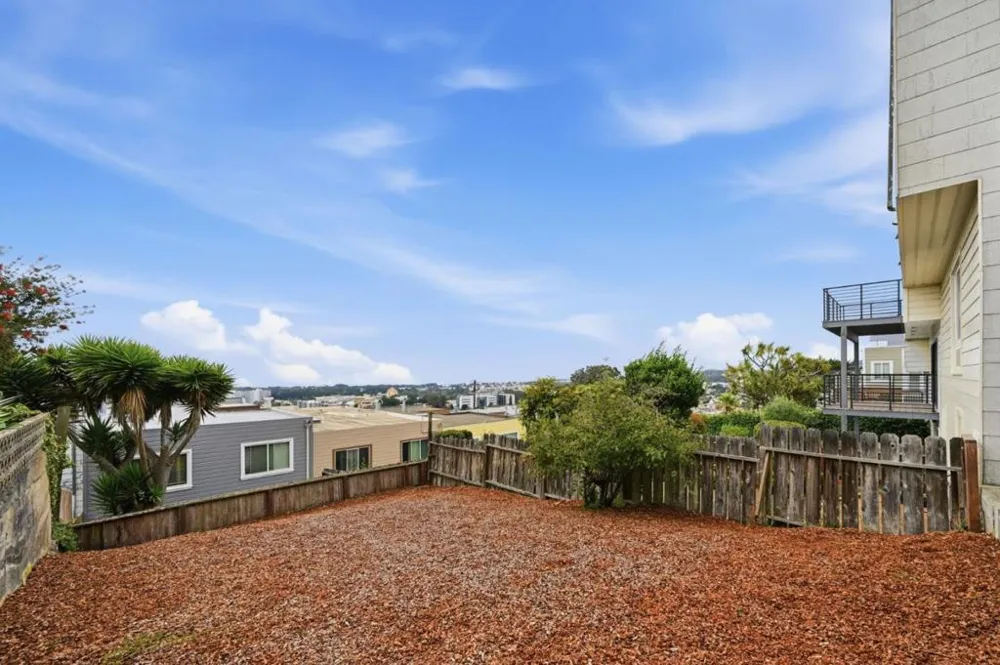 315 Vernon Street San Francisco, CA 94132