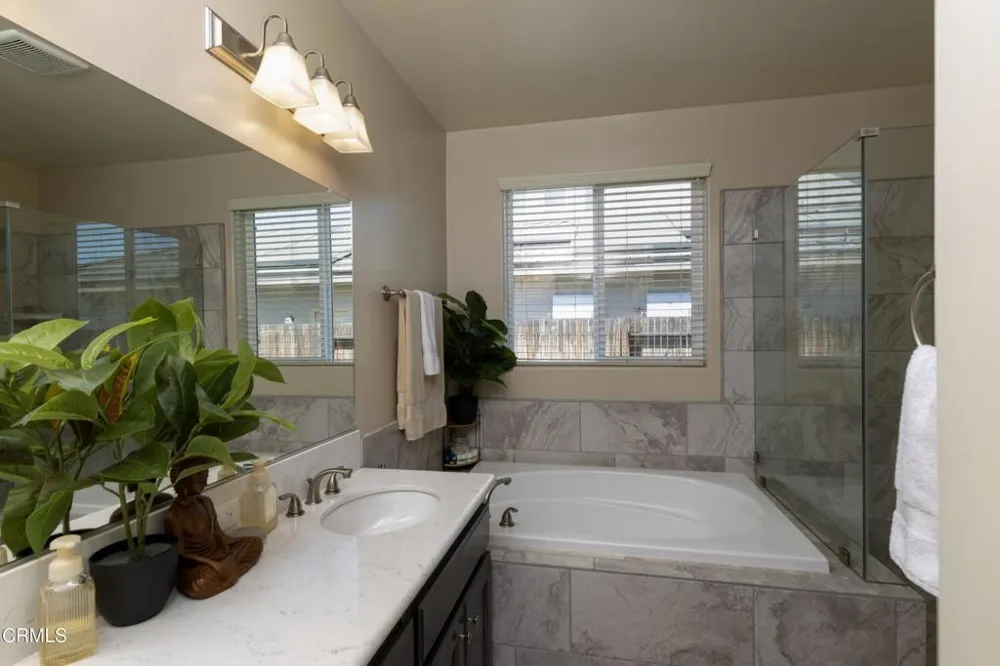 4233 Aloe Court Bakersfield, CA 93314