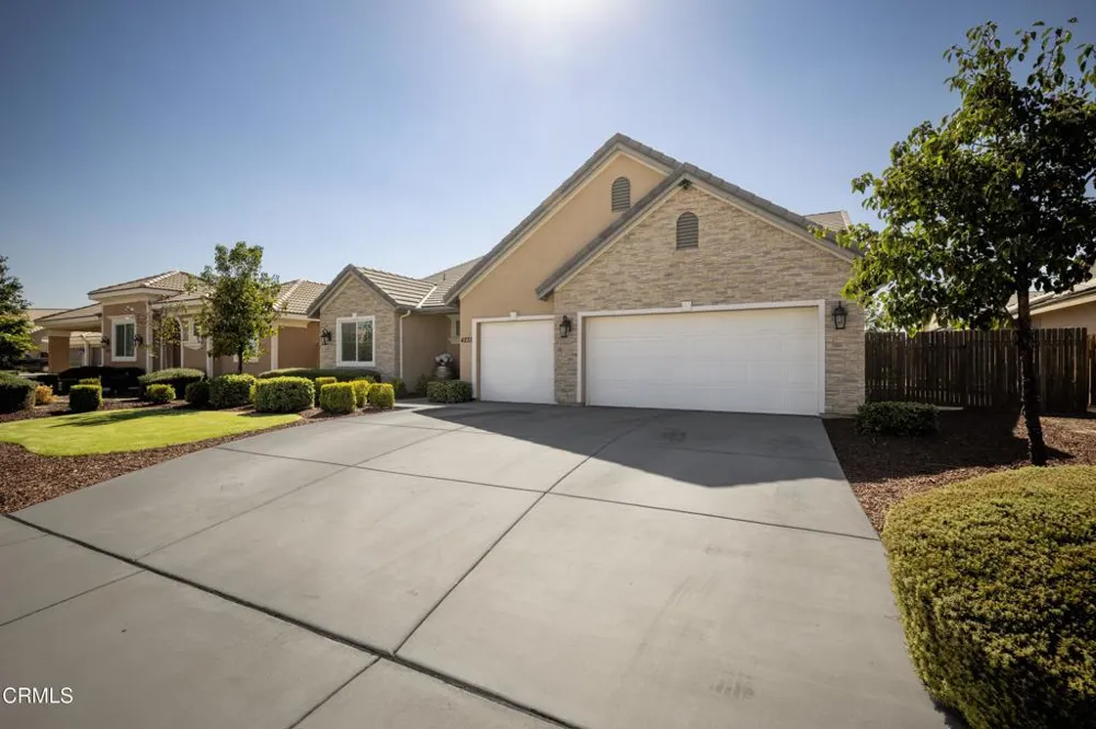 4233 Aloe Court Bakersfield, CA 93314