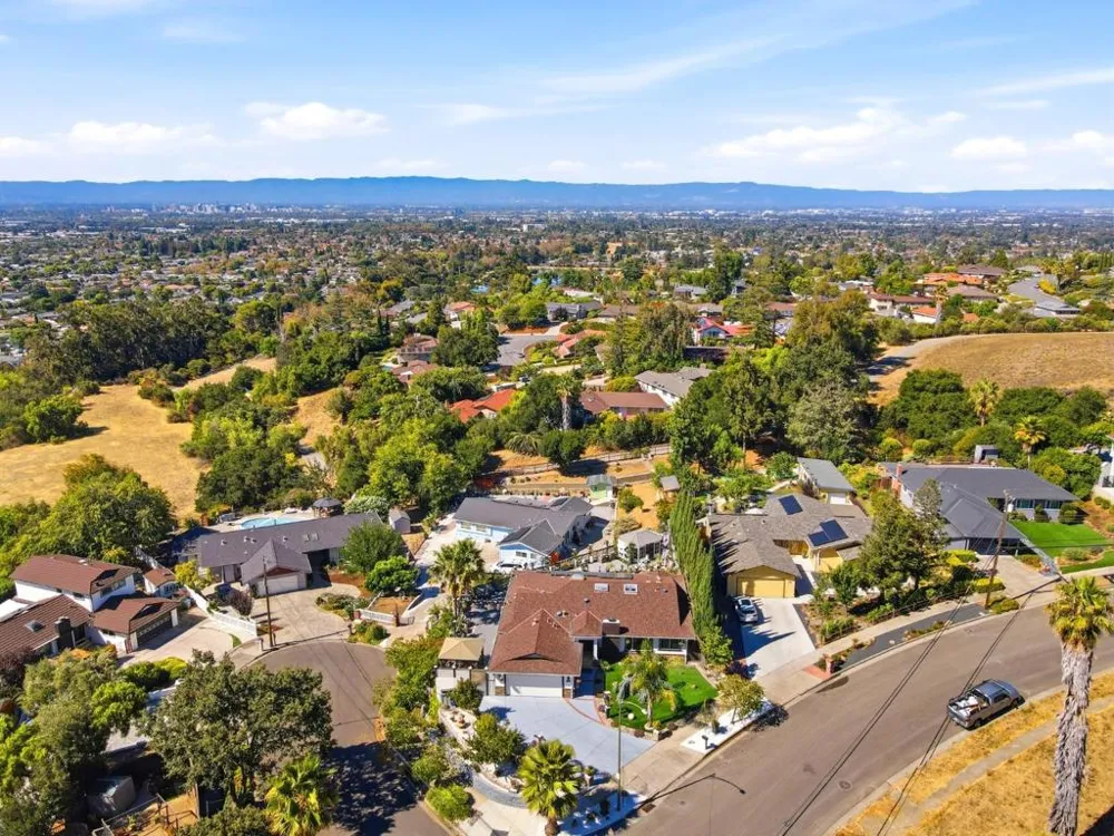 925 Dorel Drive San Jose, CA 95132