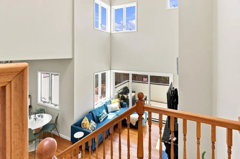 2338 Palmetto Avenue Pacifica, CA 94044
