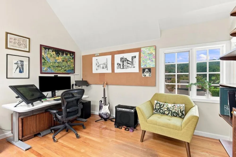 2338 Palmetto Avenue Pacifica, CA 94044