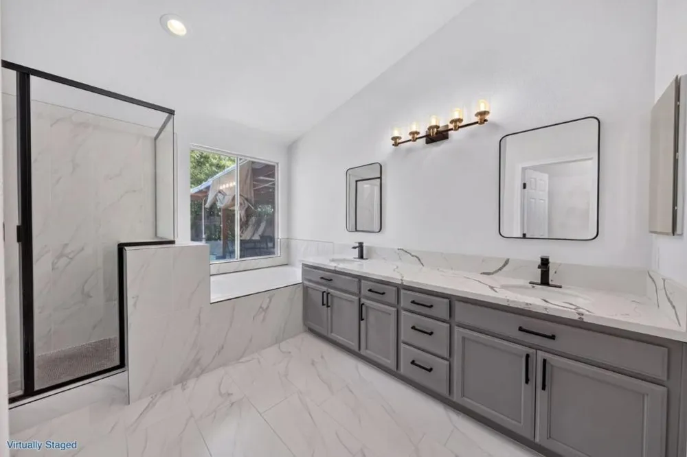 1674 Iris Street Los Banos, CA 93635