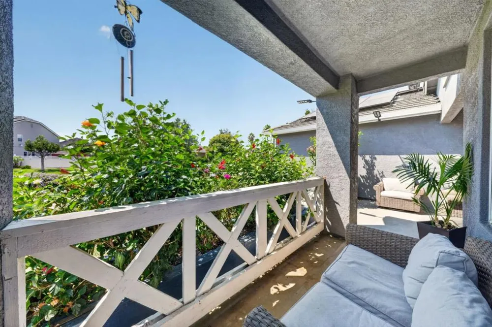 1674 Iris Street Los Banos, CA 93635