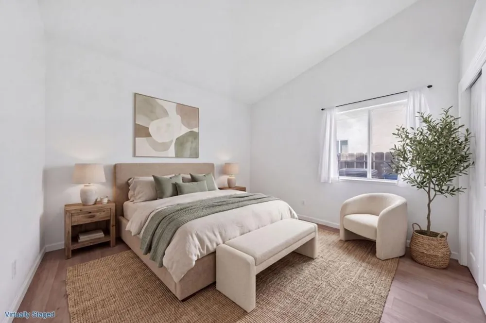 1674 Iris Street Los Banos, CA 93635