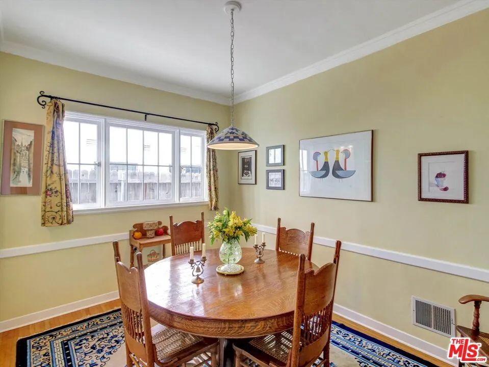 1327 Hayworth Avenue West Hollywood, CA 90046